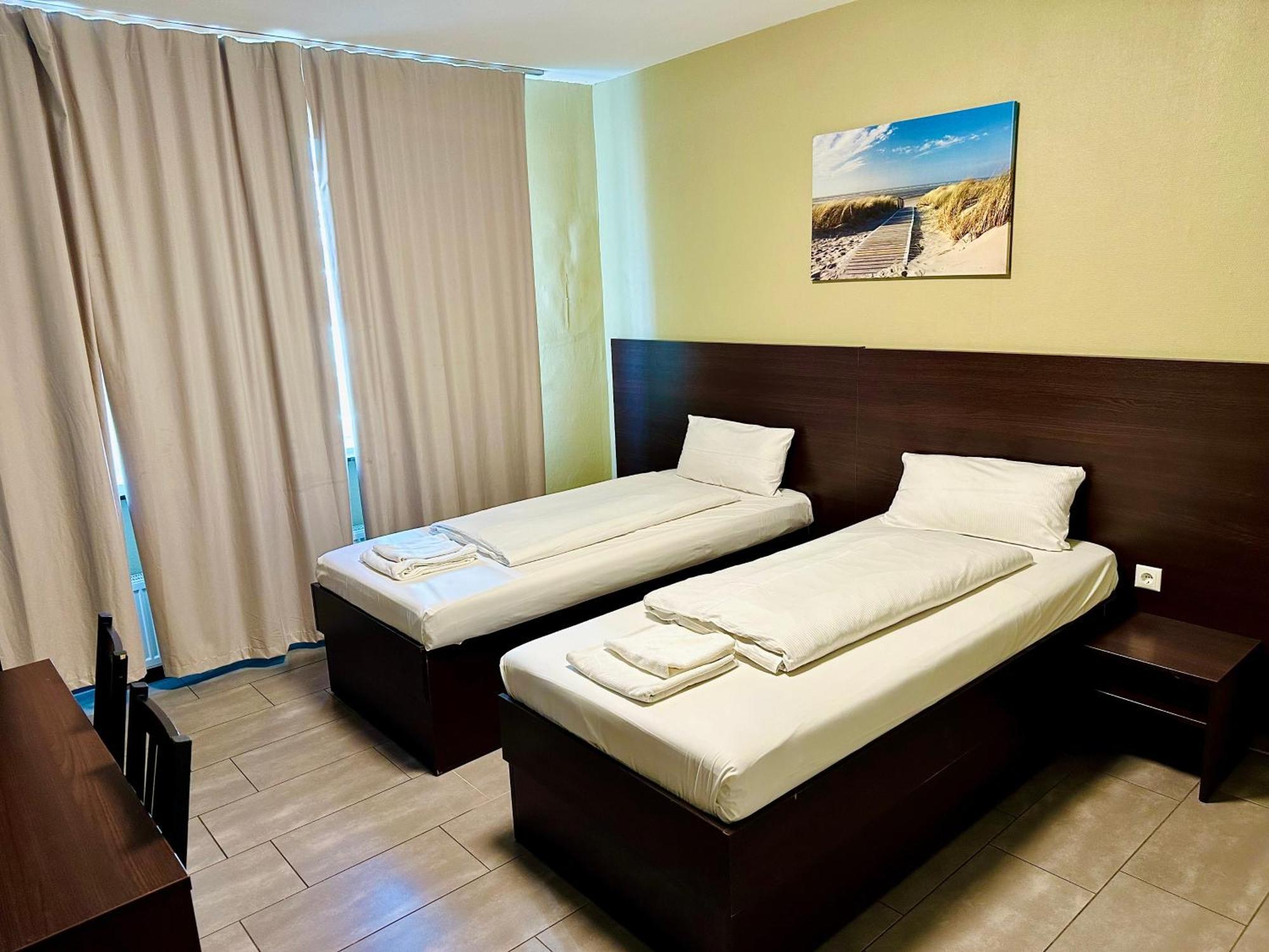 Hotel City Star Frankfurt am Main Ngoại thất bức ảnh