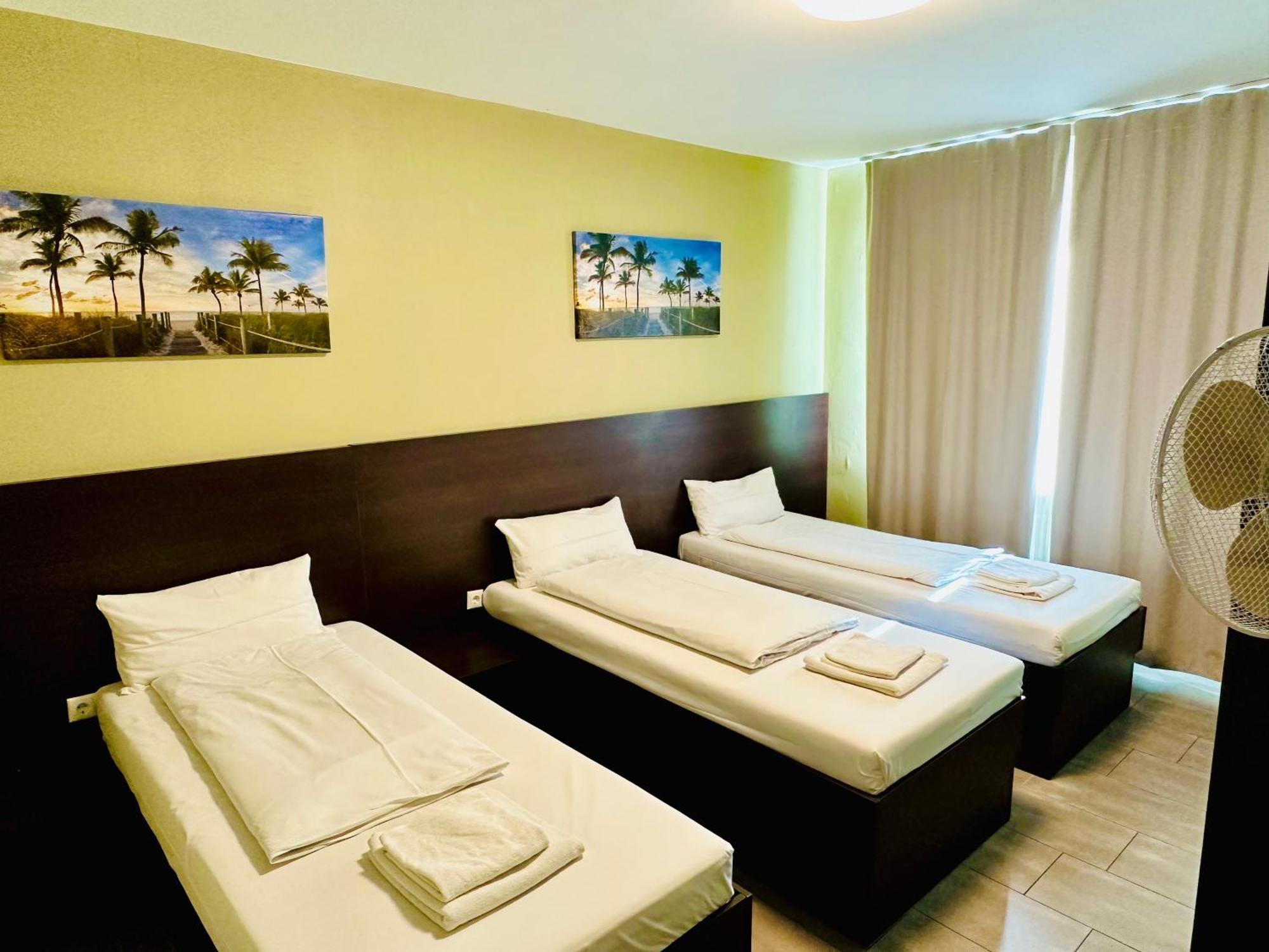 Hotel City Star Frankfurt am Main Ngoại thất bức ảnh
