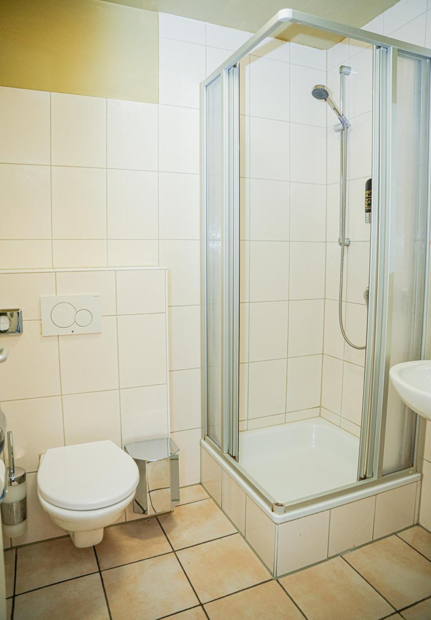Hotel City Star Frankfurt am Main Ngoại thất bức ảnh