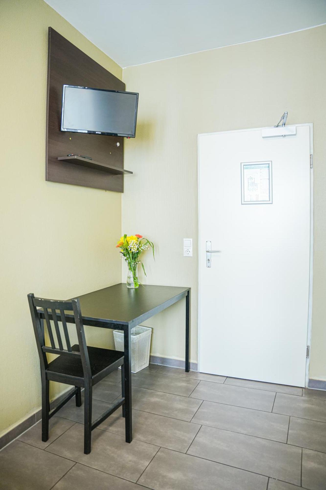 Hotel City Star Frankfurt am Main Ngoại thất bức ảnh
