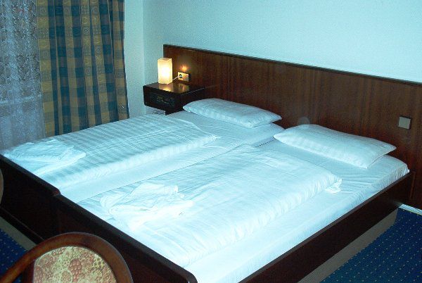 Hotel City Star Frankfurt am Main Phòng bức ảnh